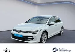Weiß Neu 2025 VW Golf VIII Life Limousine | 25.660 € (Superpreis)