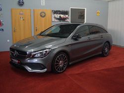 Grau Gebraucht 2017 Mercedes 220 AMG Kombi | 21.990 €