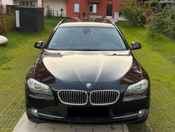 Schwarz Gebraucht 2012 BMW 530 Luxury Line Kombi | 6.890 € (Superpreis)