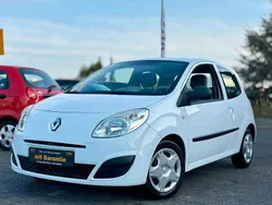 Weiß Gebraucht 2008 Renault Twingo Expression Kleinwagen | 3.290 € (Teuer)
