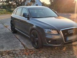 Grau Gebraucht 2010 Audi Q5 SUV | 11.500 € (Fairer Preis)
