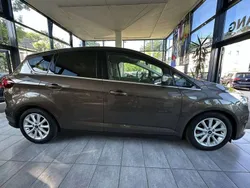 Braun Gebraucht 2016 Ford C-MAX Titanium Van / Kleinbus | 11.490 € (Fairer Preis)