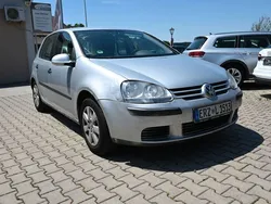 Silber Gebraucht 2005 VW Golf IV Trendline Limousine | 700 € (Superpreis)