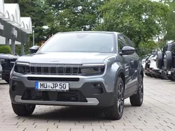 Grau Neu 2025 Jeep Avenger Summit SUV | 33.490 €