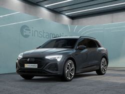 Grau Gebraucht 2024 Audi Q8 e-tron S-Line SUV | 76.978 € (Teuer)