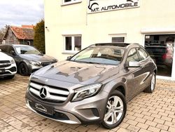 Grau Gebraucht 2016 Mercedes GLA200 Urban SUV | 18.890 € (Fairer Preis)