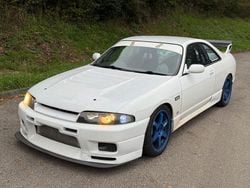 Weiß Gebraucht 1997 Nissan Skyline Coupé | 15.950 €