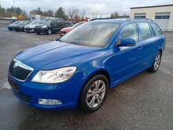 Blau Gebraucht 2009 Skoda Octavia Ambiente Kombi | 3.990 € (Teuer)