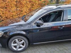Schwarz Gebraucht 2012 VW Passat Kombi | 6.800 € (Superpreis)