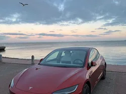 Gebraucht 2024 Tesla Model 3 Long Range AWD Limousine | 47.000 € (Etwas zu teuer)
