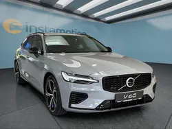 Grau Gebraucht 2025 Volvo V60 Plus Kombi | 65.249 €