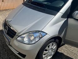 Silber Gebraucht 2011 Mercedes A180 Avantgarde Van / Kleinbus | 8.800 € (Fairer Preis)