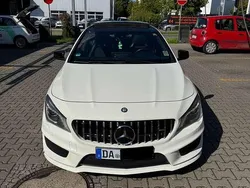 Gebraucht 2015 Mercedes CLA180 Shooting Brake Premium Kombi | 16.200 € (Etwas zu teuer)