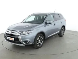 Grau Gebraucht 2016 Mitsubishi Outlander SUV | 19.090 € (Teuer)