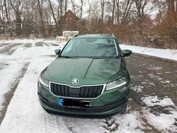 Grün Gebraucht 2020 Skoda Karoq Drive SUV | 17.500 € (Fairer Preis)