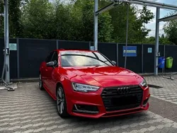 Rot Gebraucht 2016 Audi A4 Sport Limousine | 26.500 € (Teuer)