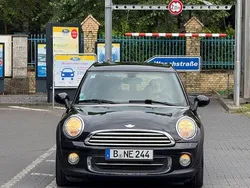 Schwarz Gebraucht 2011 Mini One Clubman Kombi | 5.550 € (Fairer Preis)