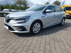 Highland grey Gebraucht 2021 Renault Mégane IV Business Kombi | 13.333 € (Fairer Preis)