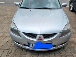 Grün Gebraucht 2004 Mitsubishi Lancer Limousine | 1.500 €