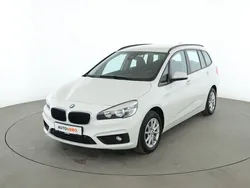 Weiß Gebraucht 2017 BMW 216 Gran Tourer Advantage Van / Kleinbus | 13.310 € (Fairer Preis)