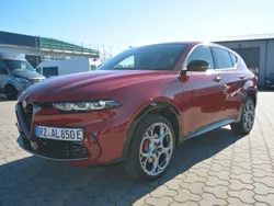 Rot Gebraucht 2022 Alfa Romeo Tonale Edizione Speciale SUV | 37.500 € (Fairer Preis)