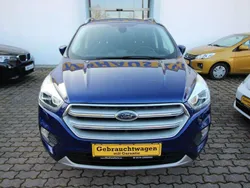 Indicblau metallic Gebraucht 2018 Ford Kuga SUV | 13.900 € (Fairer Preis)
