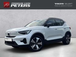 Weiss Gebraucht 2022 Volvo XC40 Core SUV | 33.999 € (Fairer Preis)