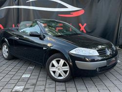 Schwarz Gebraucht 2004 Renault Mégane Cabriolet Dynamique Cabrio | 1.690 € (Teuer)