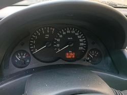 Blau Gebraucht 2001 Opel Corsa Kleinwagen | 500 € (Guter Preis)