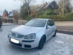 Silber Gebraucht 2004 VW Golf IV Comfortline Limousine | 1.650 € (Superpreis)