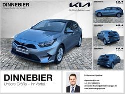 Lunarsilber met Gebraucht 2023 Kia Ceed Vision Limousine | 21.290 € (Guter Preis)