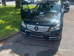 Schwarz Gebraucht 2012 Mercedes C220 Kombi | 9.499 € (Fairer Preis)