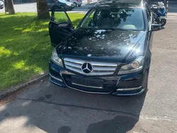 Schwarz Gebraucht 2012 Mercedes C220 Kombi | 9.999 € (Fairer Preis)