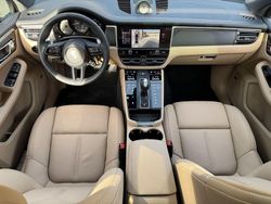 Schwarz Gebraucht 2024 Porsche Macan SUV | 78.790 €