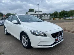 Weiß Gebraucht 2014 Volvo V40 You! Kombi | 9.299 € (Fairer Preis)