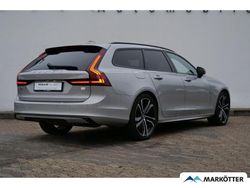 Silber Gebraucht 2023 Volvo V90 Ultimate Kombi | 49.990 € (Etwas zu teuer)