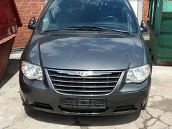 Gebraucht 2005 Chrysler Voyager Van / Kleinbus | 4.800 €