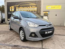 Grau Gebraucht 2014 Hyundai i10 Kleinwagen | 4.599 € (Fairer Preis)