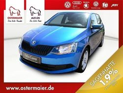 Blau metallic Gebraucht 2016 Skoda Fabia Comfort Kleinwagen | 12.981 €