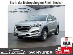 Platinum silver / mic (silber) Gebraucht 2016 Hyundai Tucson Intro Edition SUV | 15.989 € (Etwas zu teuer)