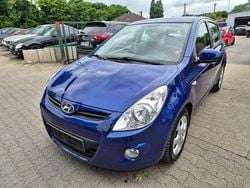 Blau Gebraucht 2013 Hyundai i20 Classic Kleinwagen | 2.001 € (Superpreis)