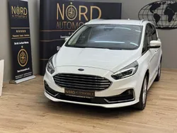 Weiss Gebraucht 2020 Ford S-MAX S Van / Kleinbus | 27.849 €