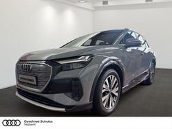 Grau Gebraucht 2023 Audi Q4 e-tron Advanced Plus SUV | 26.990 € (Fairer Preis)