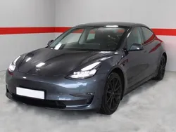 Grau (graumetallic) Gebraucht 2022 Tesla Model 3 Performance Limousine | 41.999 € (Teuer)
