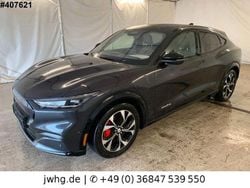 Grau Gebraucht 2022 Ford Mustang Mach-E Extended Range SUV | 22.750 € (Superpreis)