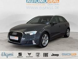 Grau Gebraucht 2018 Audi A3 Sportback Comfort Kombi | 17.221 € (Fairer Preis)