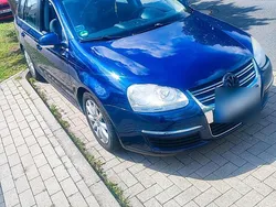 Blau Gebraucht 2008 VW Golf V Kombi | 2.950 € (Teuer)