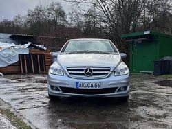 Silber Gebraucht 2005 Mercedes B200 Van / Kleinbus | 3.999 € (Etwas zu teuer)