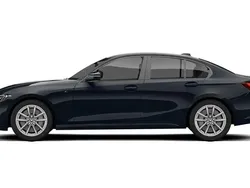 Schwarz Neu 2025 BMW 330 Comfort Edition Limousine | 66.930 € (Superpreis)