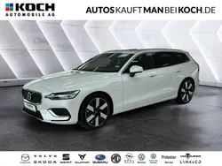 Crystal white pearl (707) Gebraucht 2024 Volvo V60 Plus Kombi | 45.990 € (Fairer Preis)